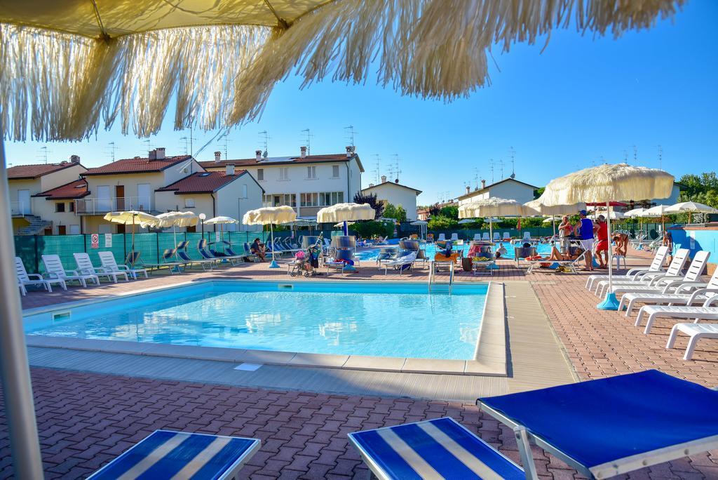 Apartahotel Costa Paradiso 3*